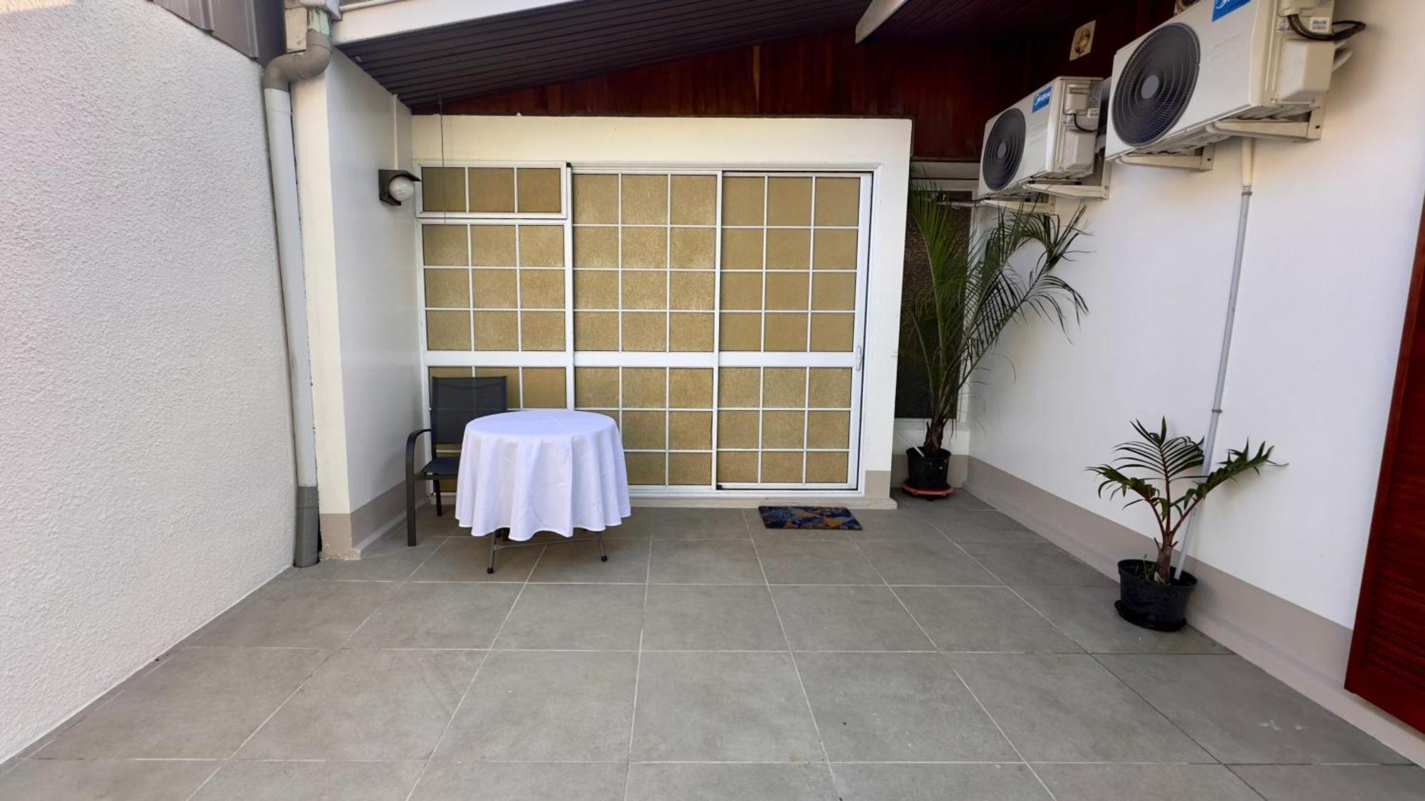 Arue  Vaiata Lodge מראה חיצוני תמונה